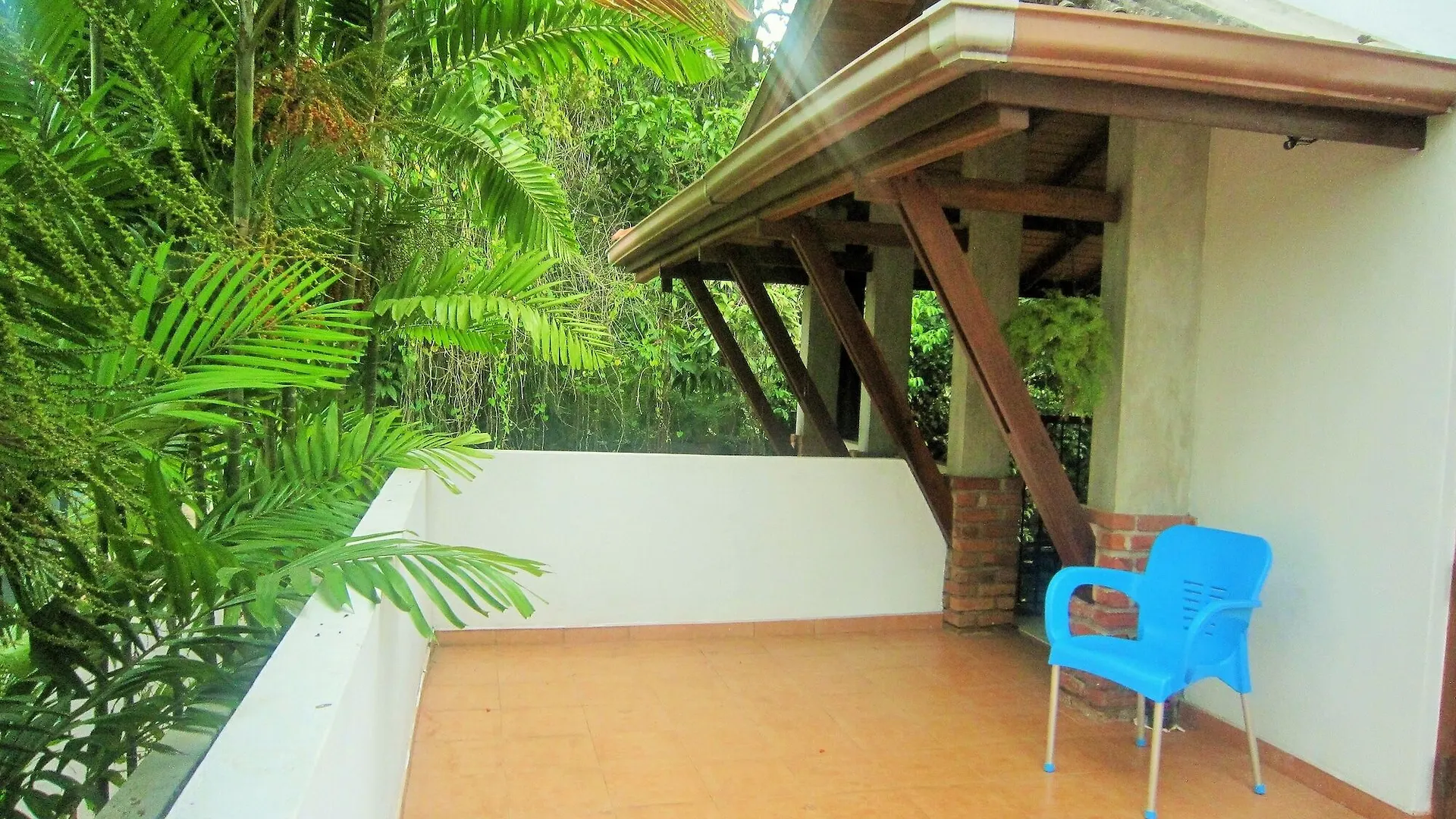 Ceylon Hostel - Colombo Int Airport Katunayake Sri Lanka